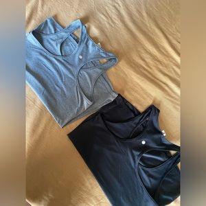 YOGALICIOUS set of two Tank Tops SIZE S